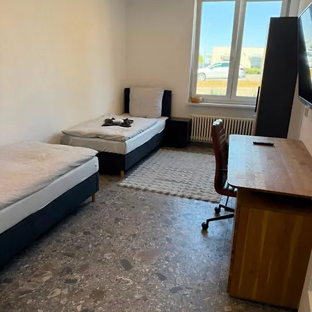 Leingarten Studios * Leingarten